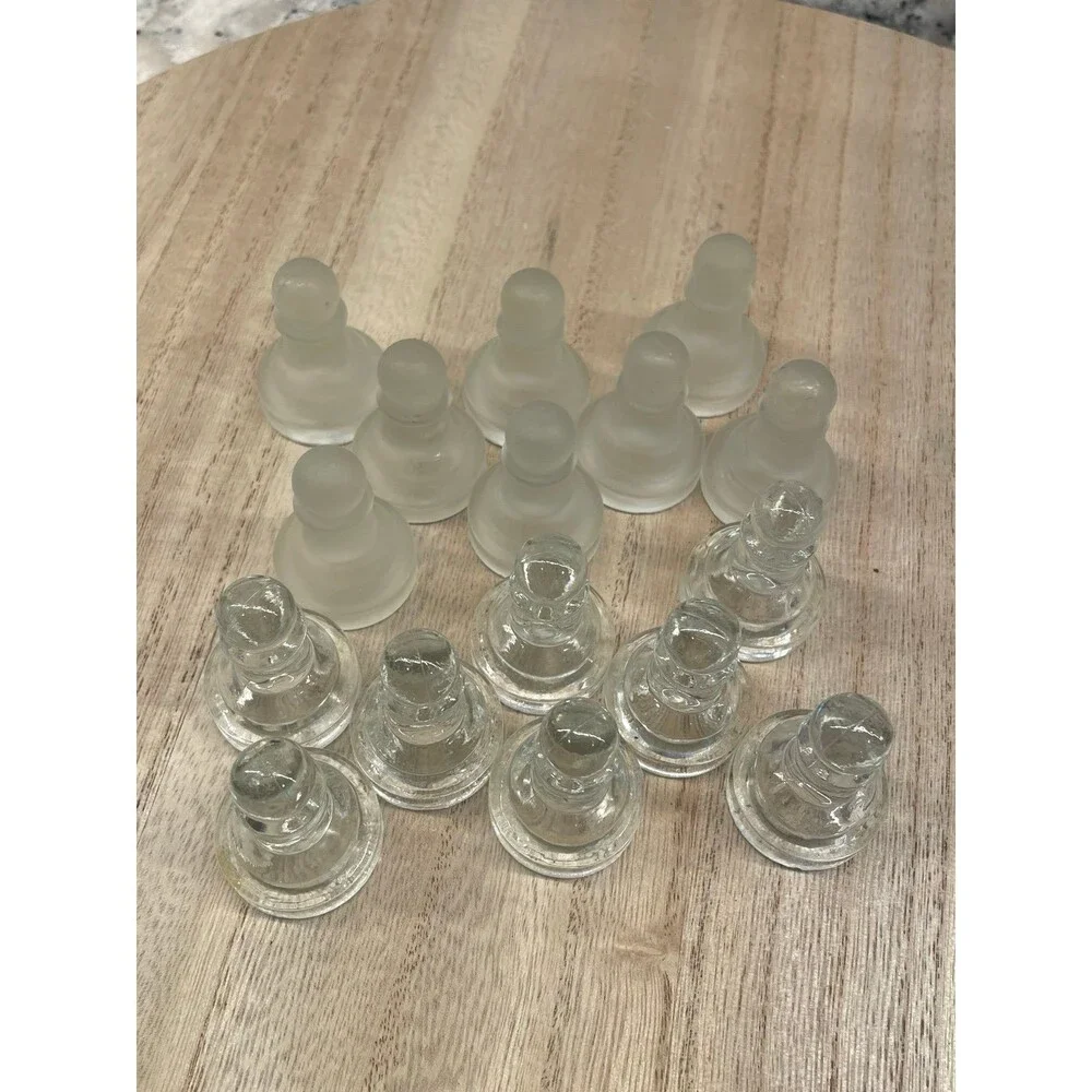 16 Glass Chess Pieces Replacement Pawns Clear Frosted 1.75